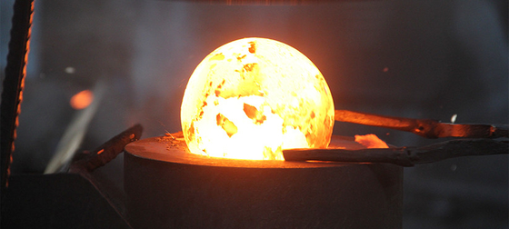 Bolinhas de aço fundido de qualidade certificada Utilização industrial Medios de moagem Mineração de cimento Baixa taxa de ruptura