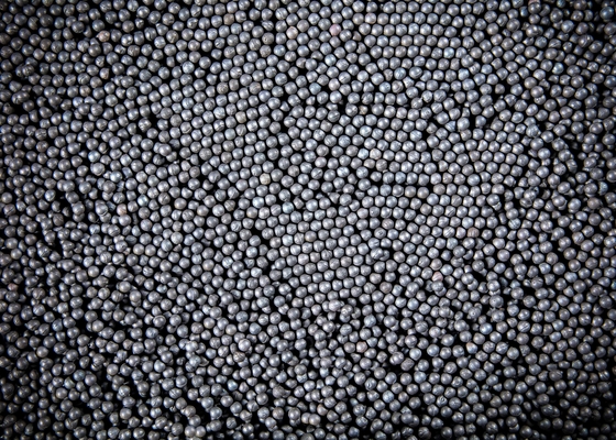 Esferas de ferro fundido 30 mm 150 mm na indústria de energia de cimento de mineração